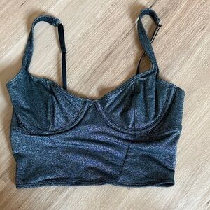 Women's Gray top